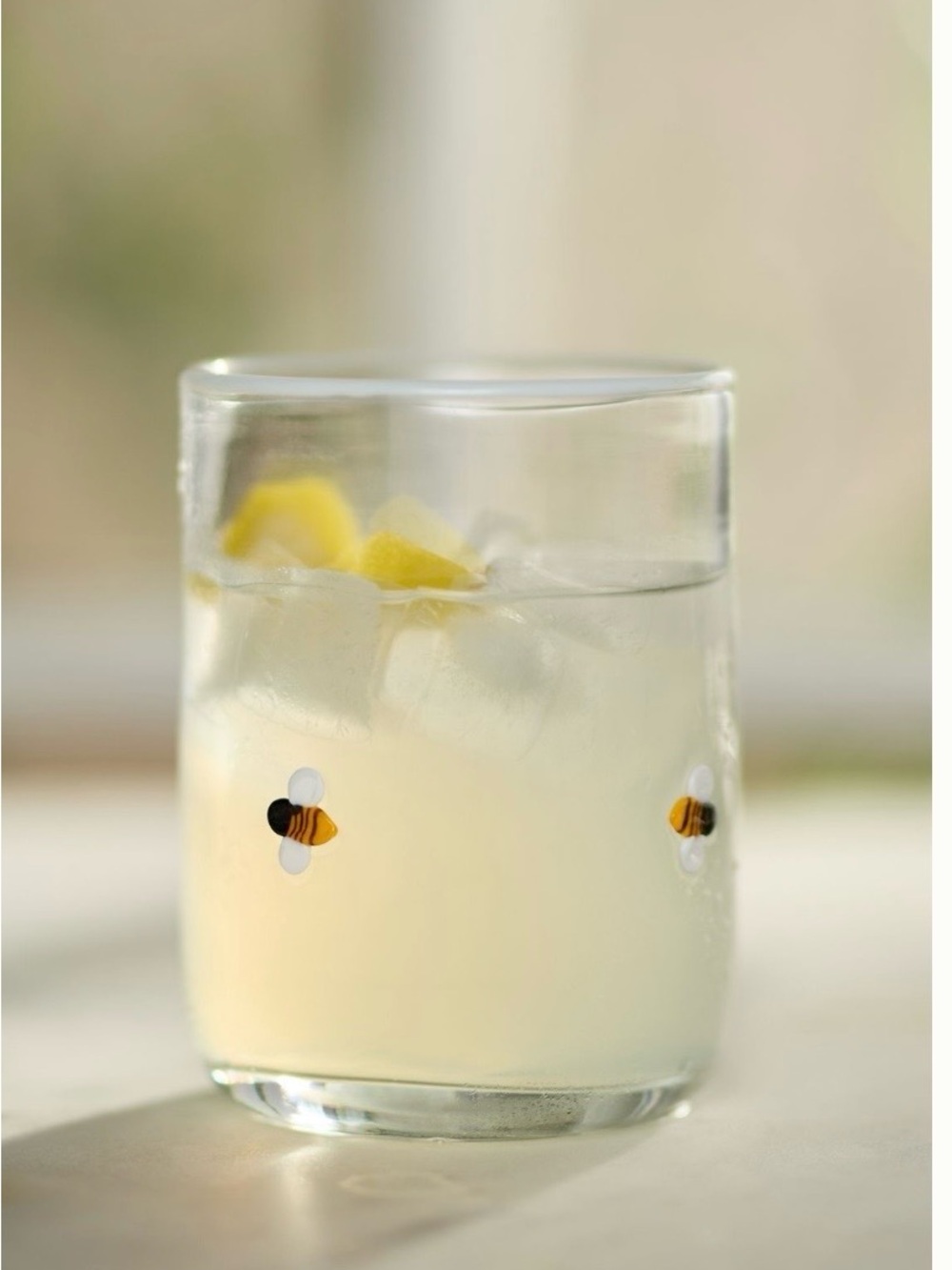 NWT Anthropologie Icon Juice Glass- 🐝
